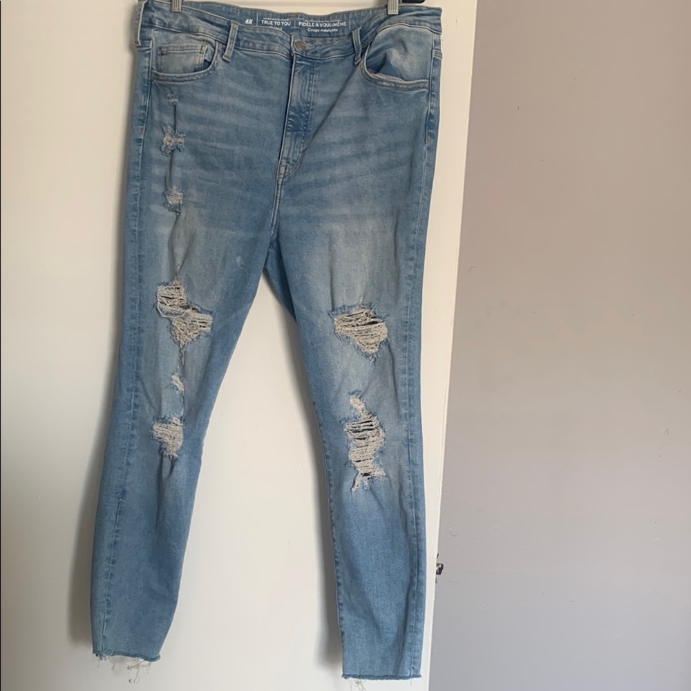 Distressed Light Blue Jeans